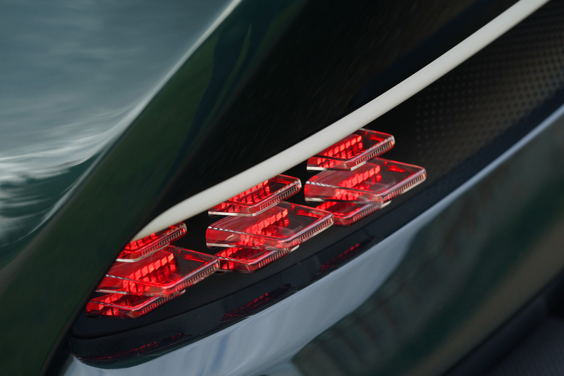 New Aston Martin Victor By Q Is A Wild One-Off Manual V12 Supercar Inspired By The 70/80’s Vantage