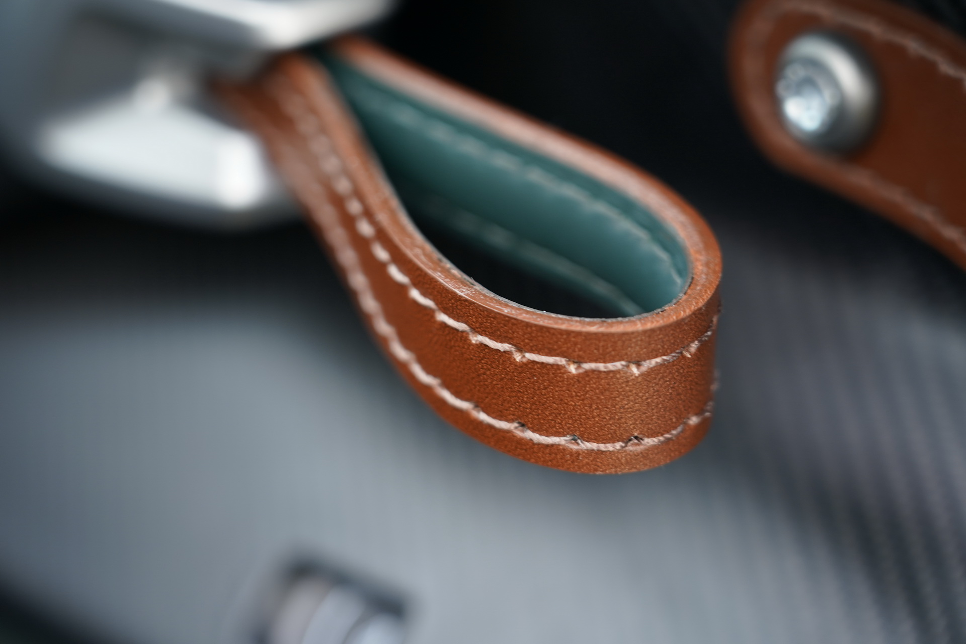 New Aston Martin Victor By Q Is A Wild One-Off Manual V12 Supercar Inspired By The 70/80’s Vantage