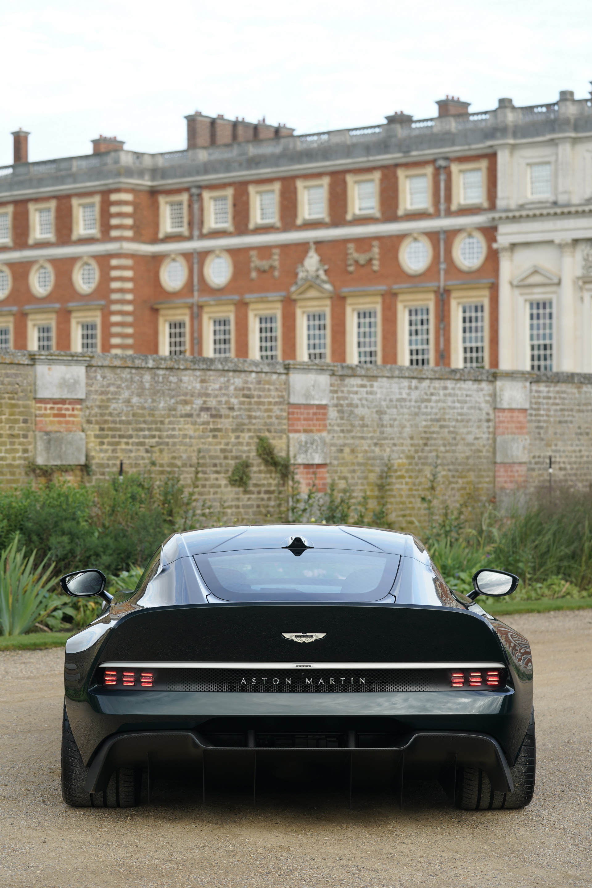 New Aston Martin Victor By Q Is A Wild One-Off Manual V12 Supercar Inspired By The 70/80’s Vantage