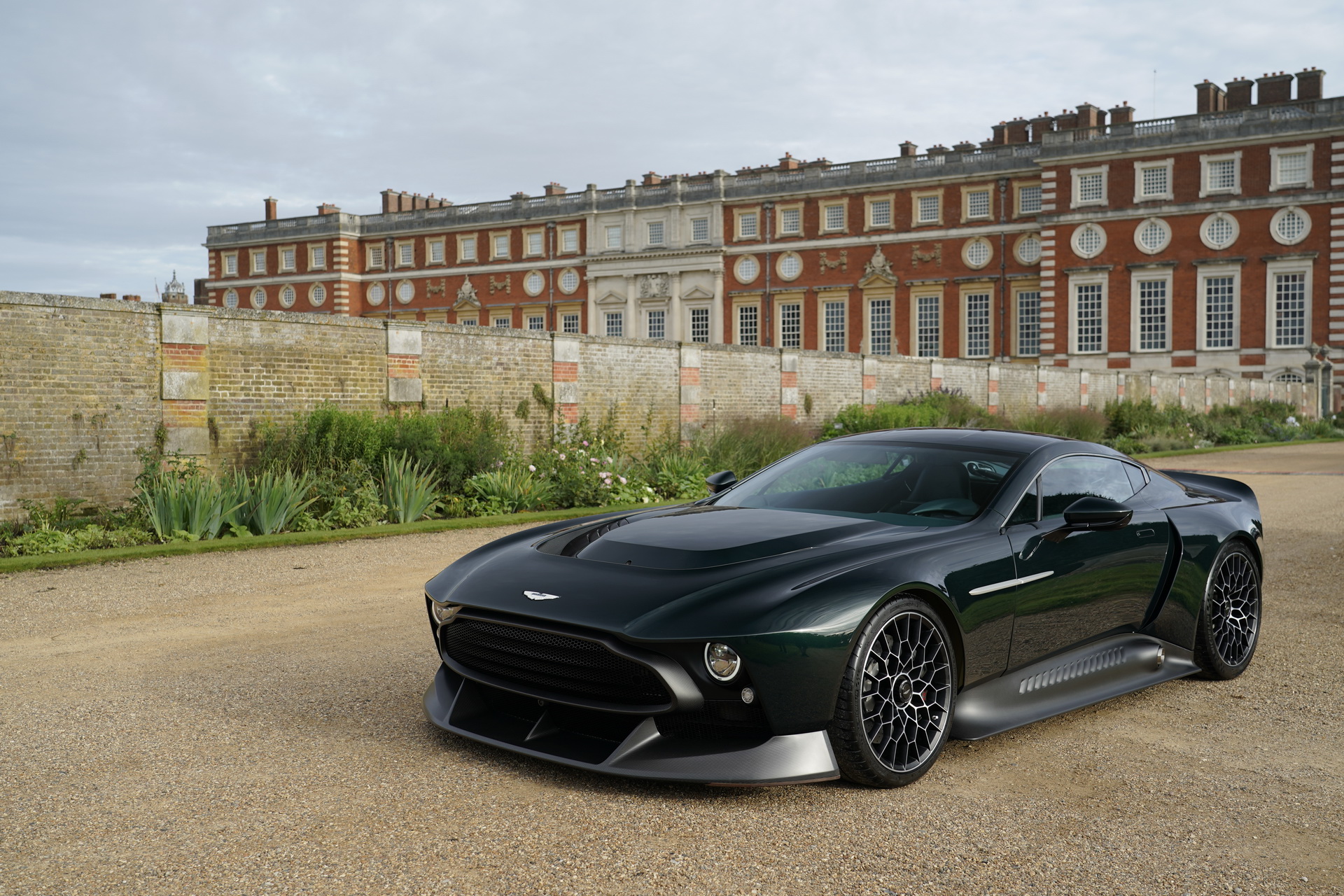New Aston Martin Victor By Q Is A Wild One-Off Manual V12 Supercar Inspired By The 70/80’s Vantage