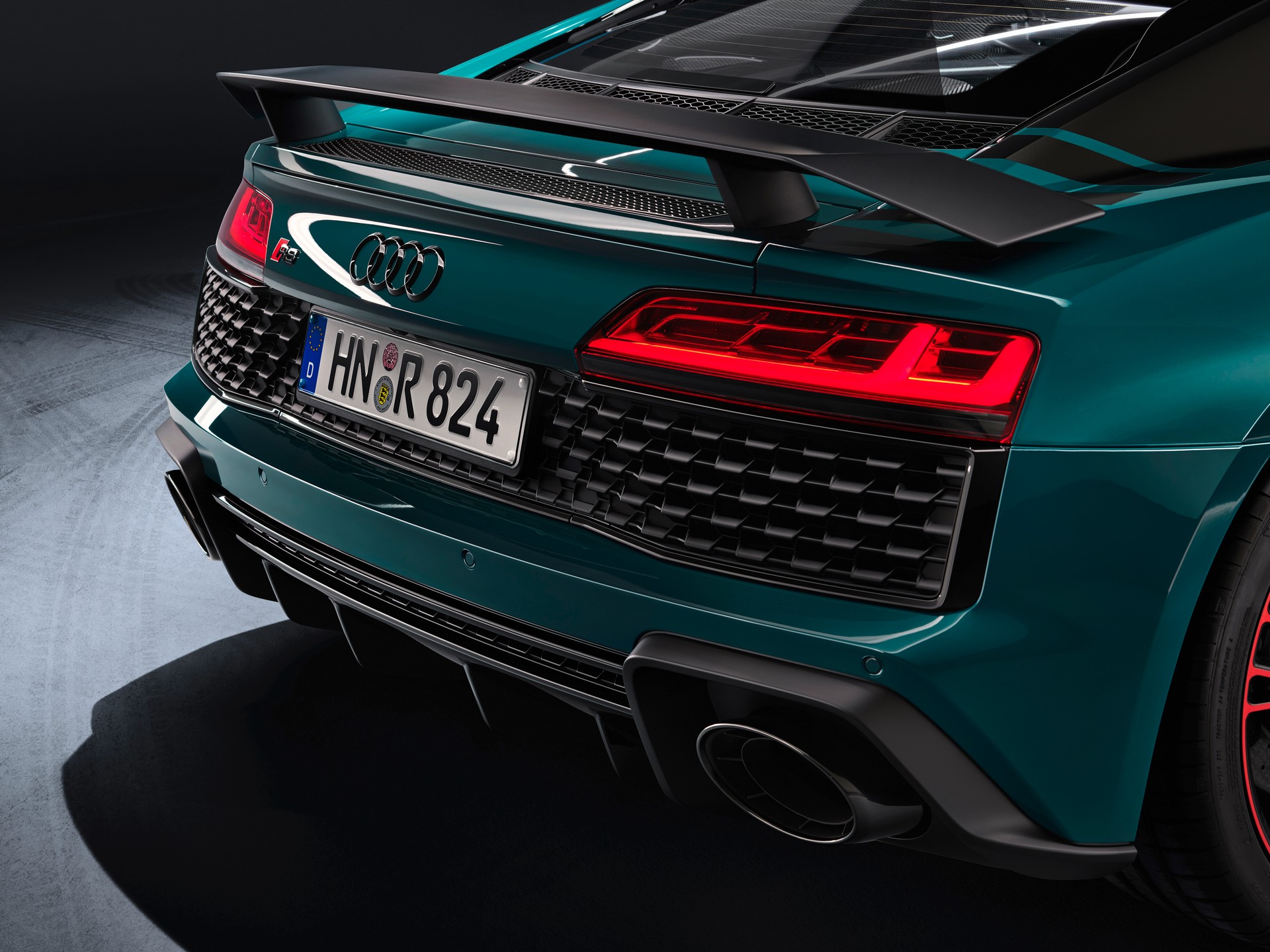 Audi R8 Green Hell Edition Pays Tribute To The R8 LMS’ Success On The ‘Ring
