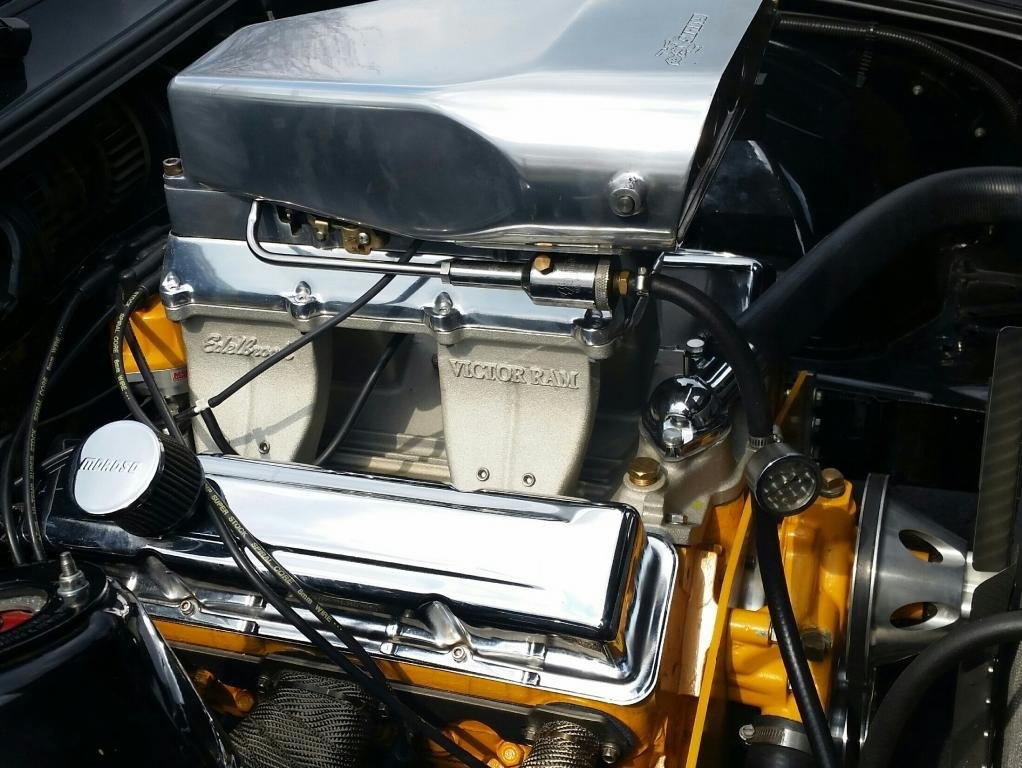 Someone Dropped A 350 Cubic-Inch V8 Into This E30 BMW 3-Series