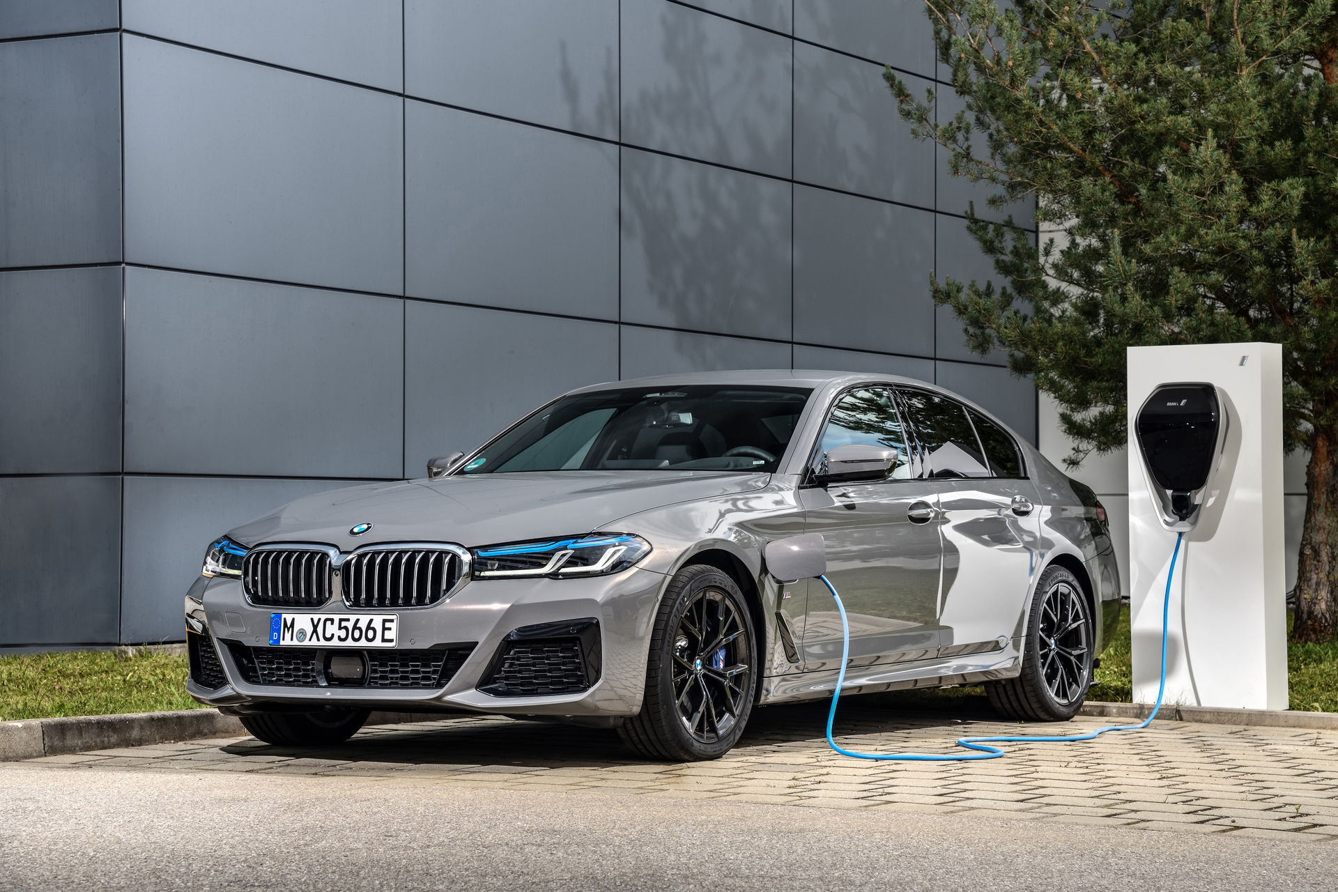 BMW Announces European Range Updates Including New Engine Options