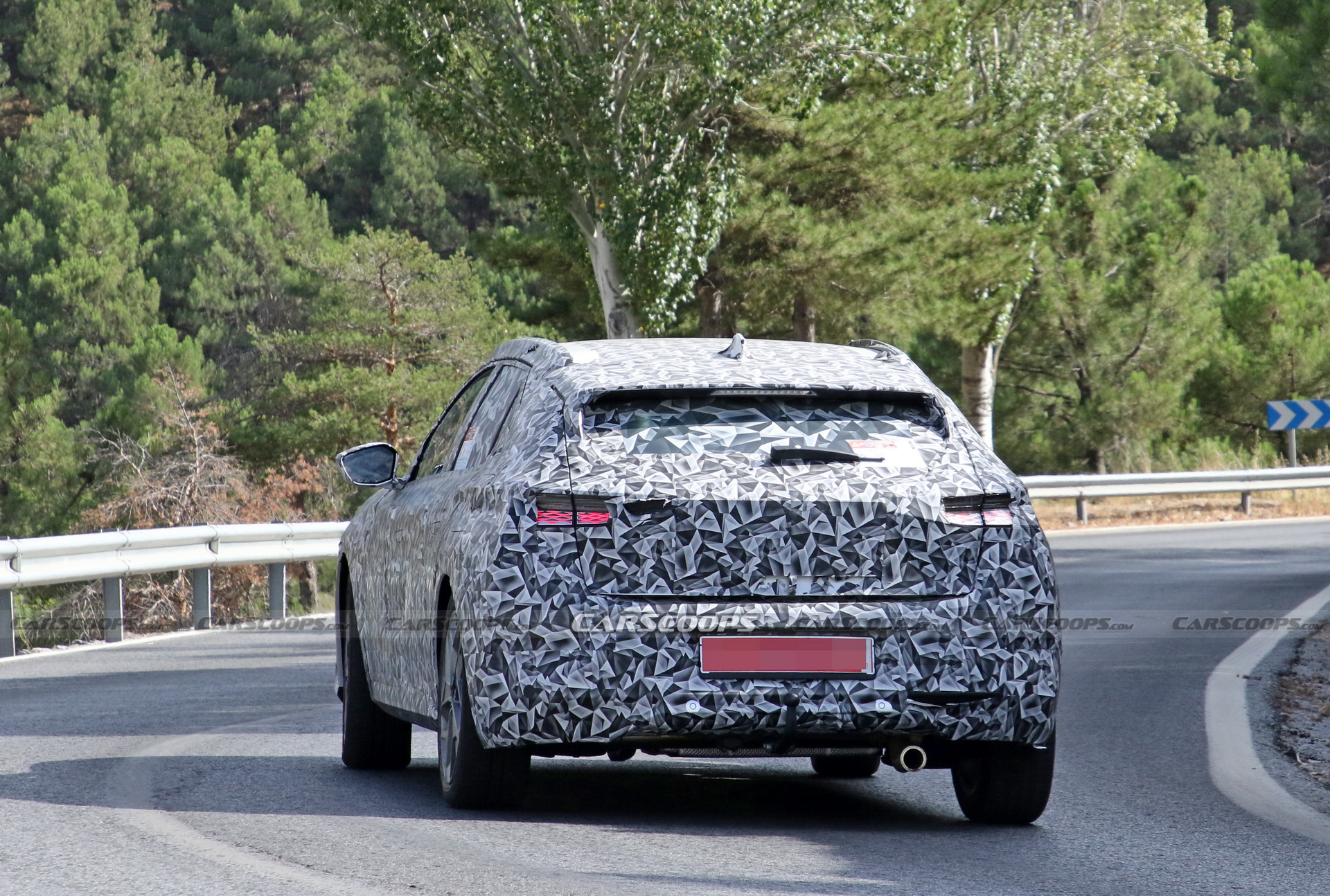 New DS 4 To Chase After BMW 1-Series And Mercedes A-Class