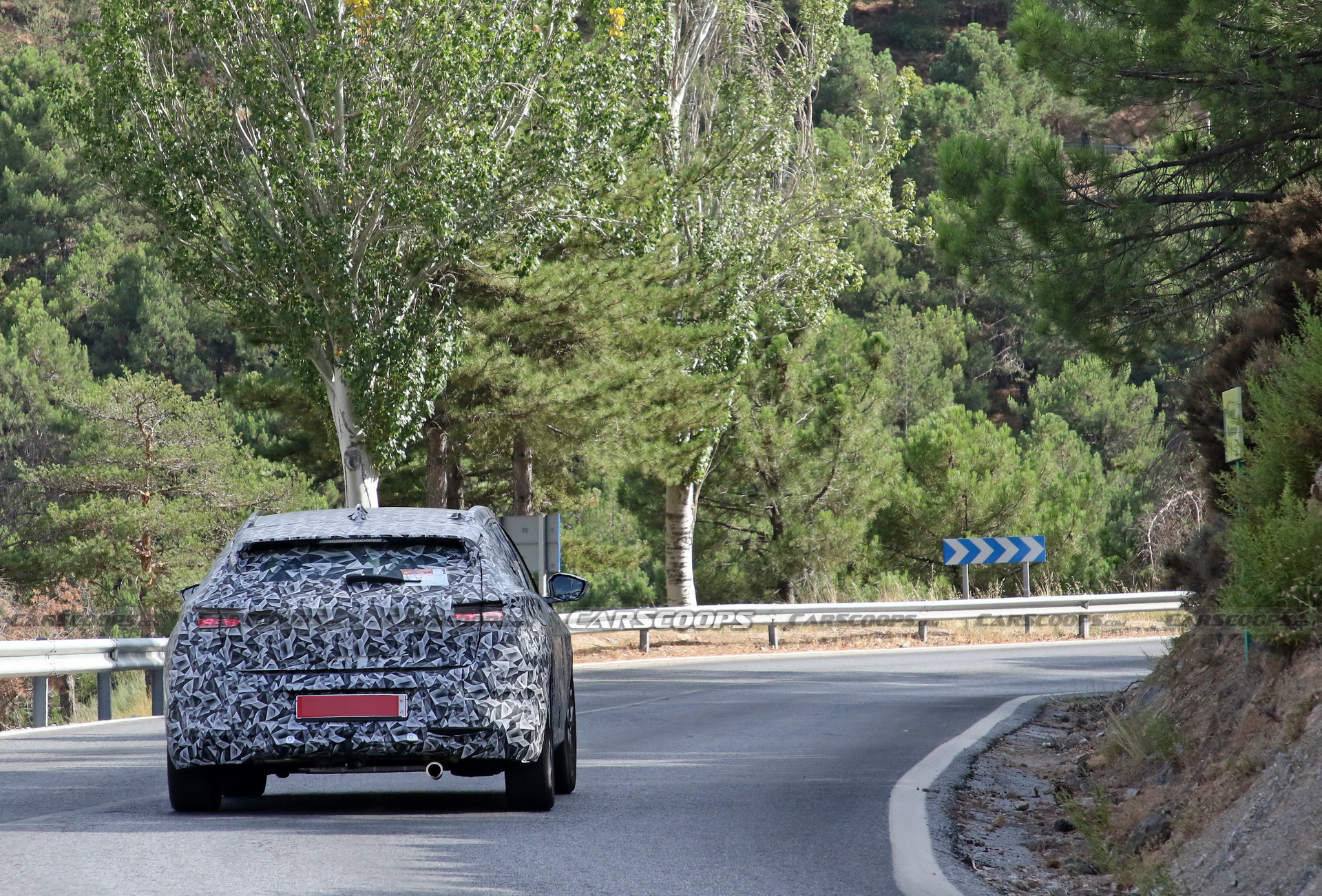 New DS 4 To Chase After BMW 1-Series And Mercedes A-Class