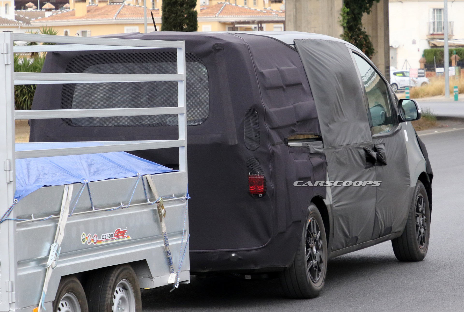 Hyundai’s Redesigned 2022 H1 (Starex / iMax) Spotted, Could Debut Next Year