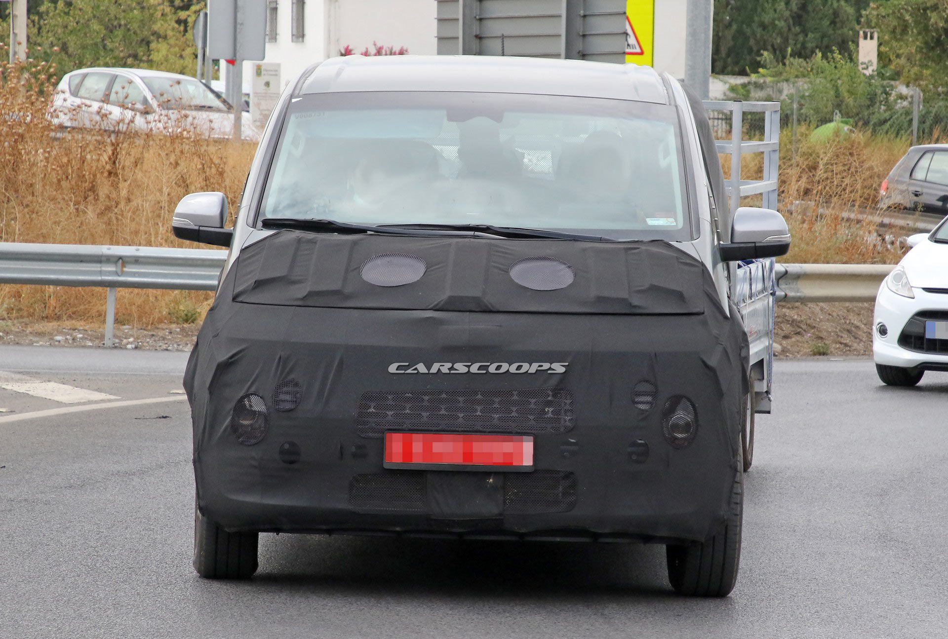 Hyundai’s Redesigned 2022 H1 (Starex / iMax) Spotted, Could Debut Next Year