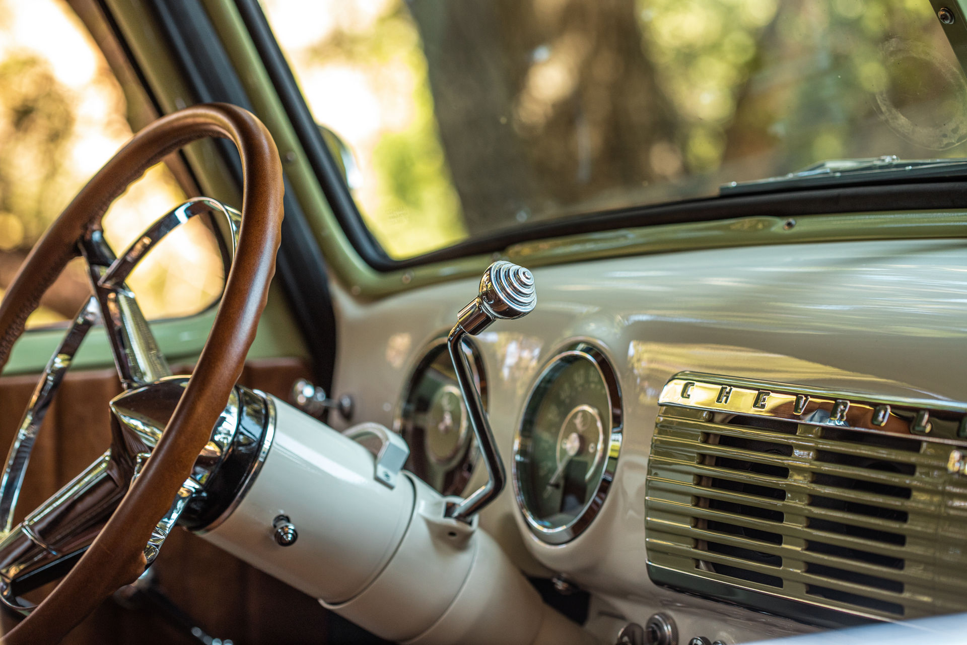 Icon Unveils 1950s Thriftmaster Old School Edition Restomod