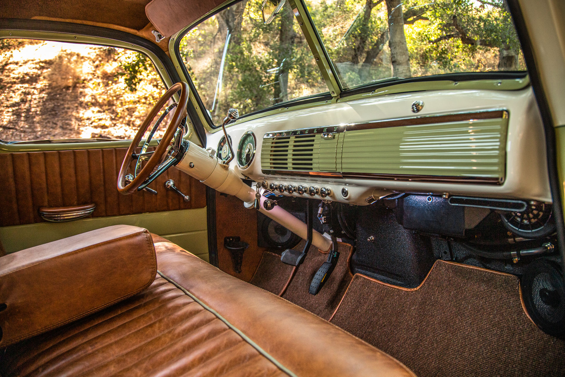 Icon Unveils 1950s Thriftmaster Old School Edition Restomod