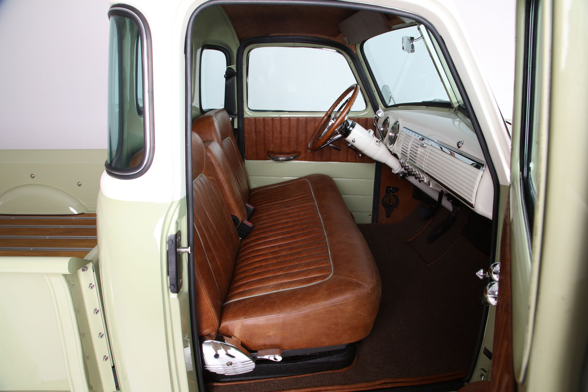 Icon Unveils 1950s Thriftmaster Old School Edition Restomod