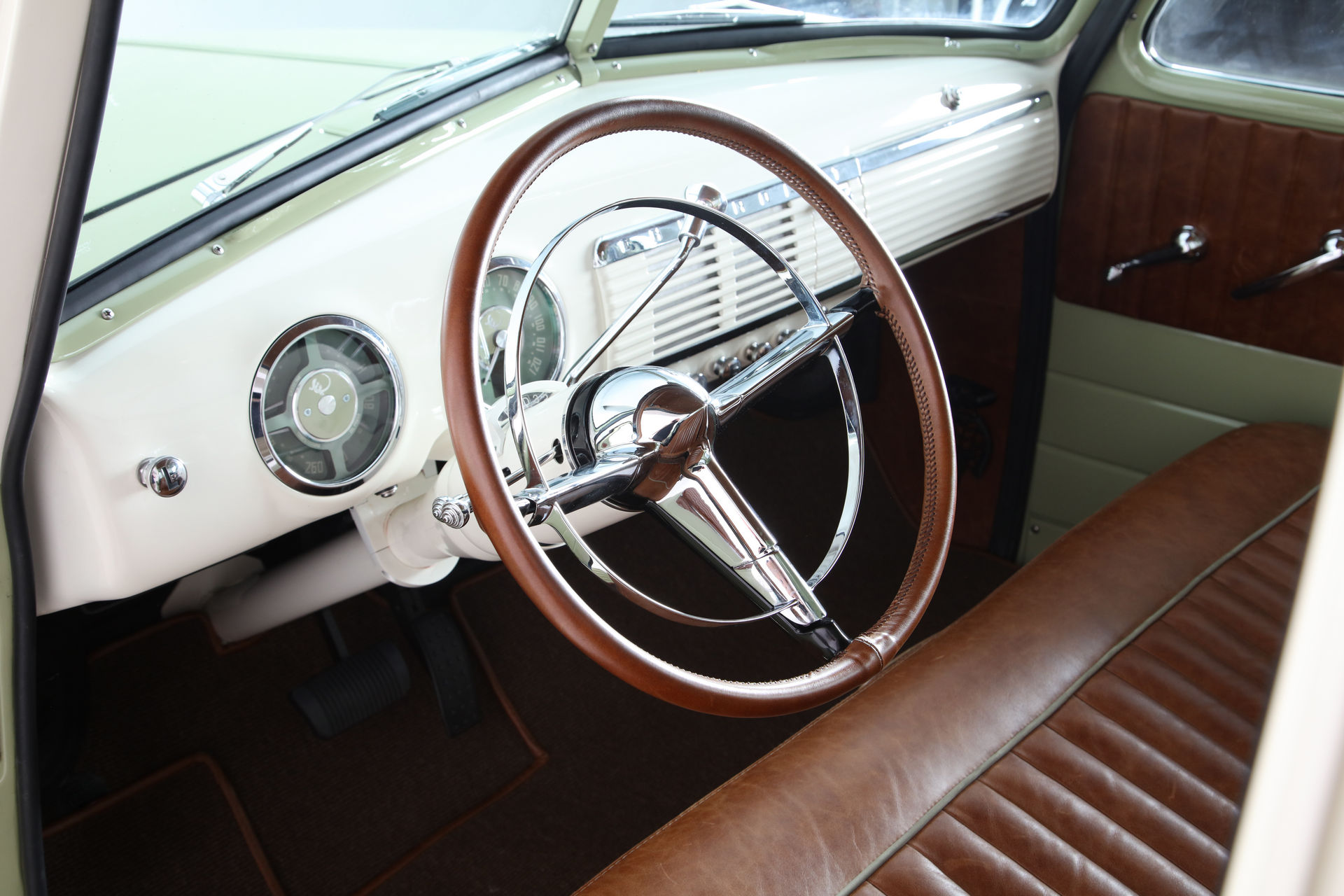 Icon Unveils 1950s Thriftmaster Old School Edition Restomod