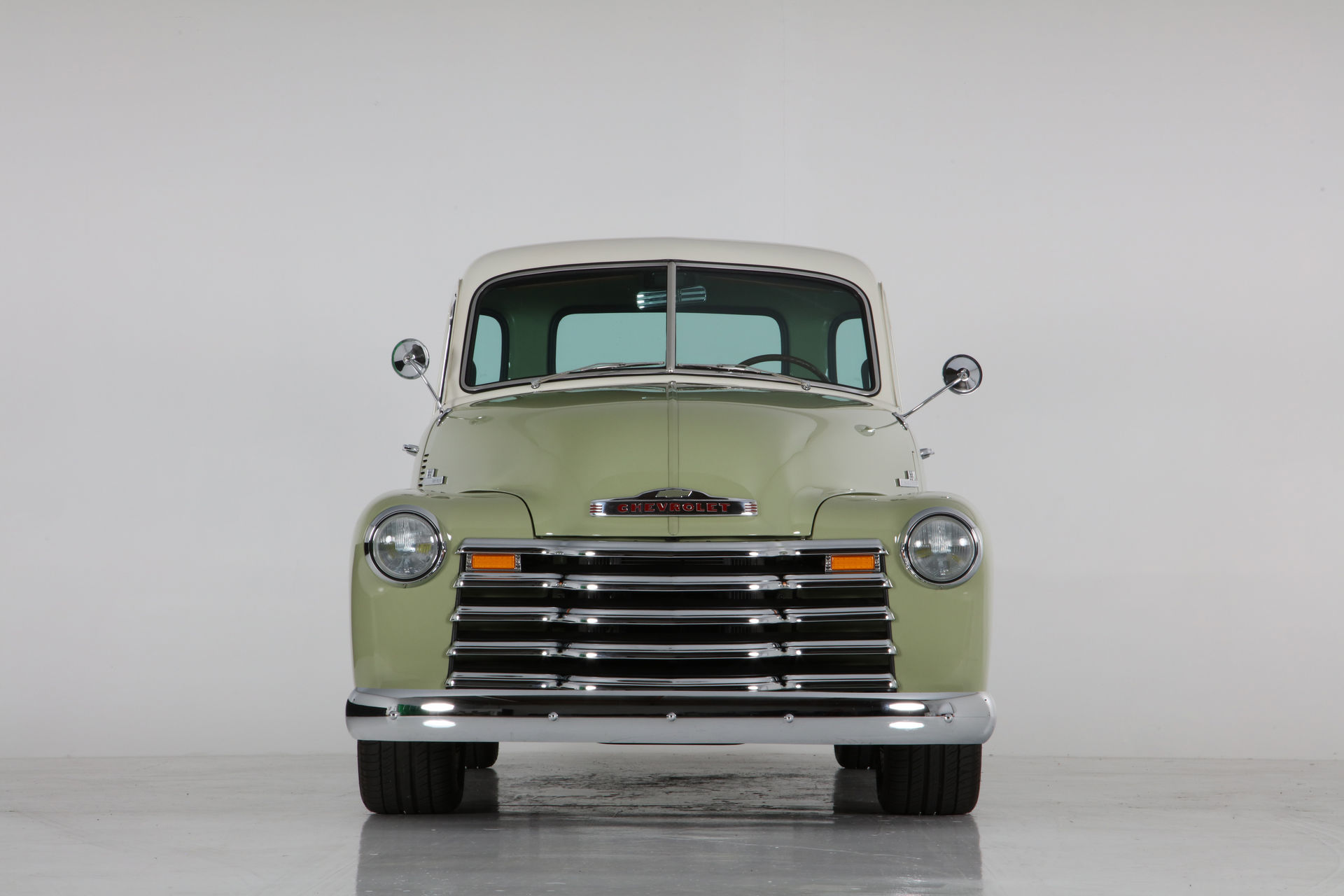 Icon Unveils 1950s Thriftmaster Old School Edition Restomod