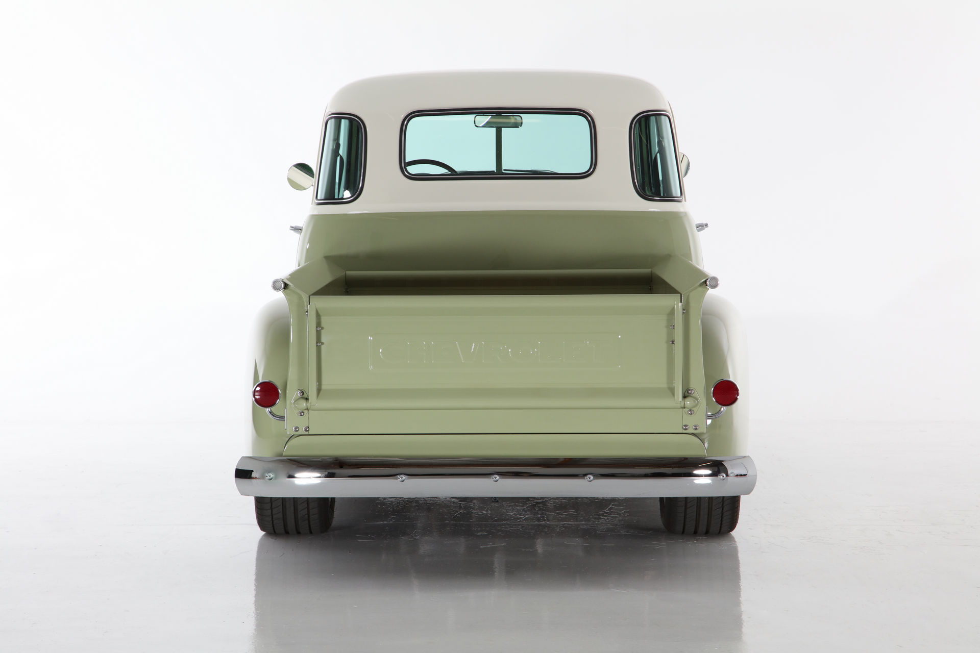 Icon Unveils 1950s Thriftmaster Old School Edition Restomod