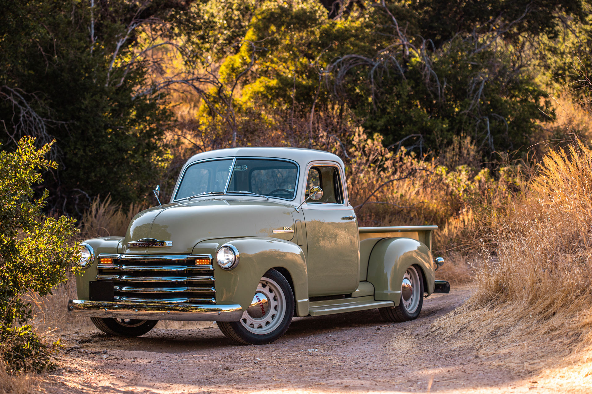 Icon Unveils 1950s Thriftmaster Old School Edition Restomod