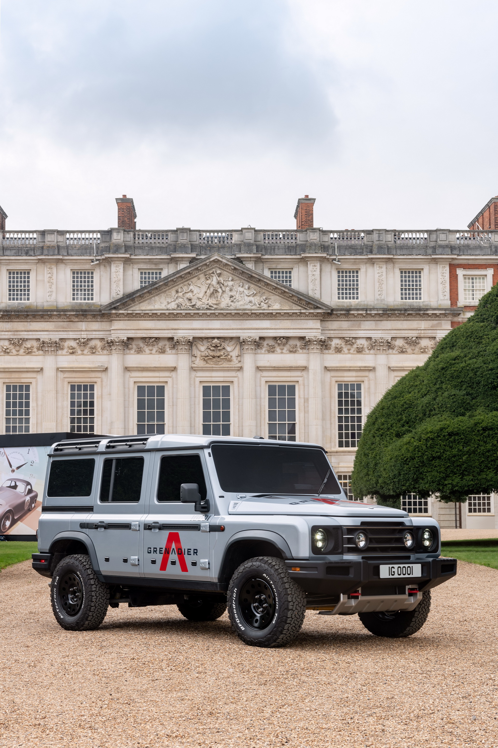 See The New Ineos Grenadier Next To Classic Toyota FJ40, Willys Jeep And Mercedes G-Class