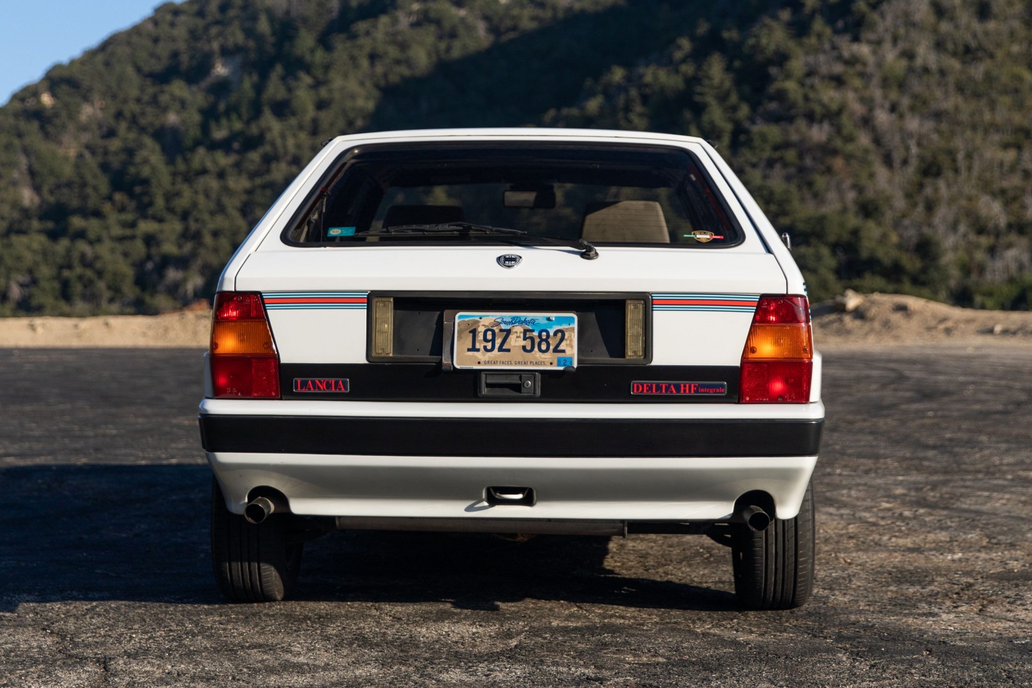 1989 Lancia Delta Integrale Will Let You Live Out Your Rally Dreams