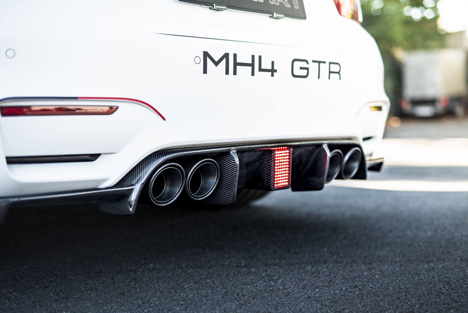 Manhart’s 698 HP MH4 GTR Is Based On The Limited-Run M4 DTM Champion Edition