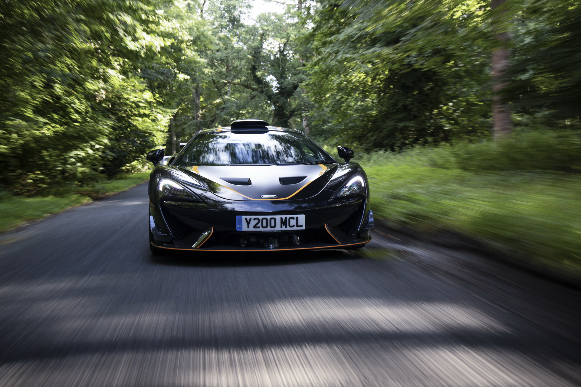 McLaren 620R Now Available With MSO’s ‘R Pack’: Roof Scoop Anyone?