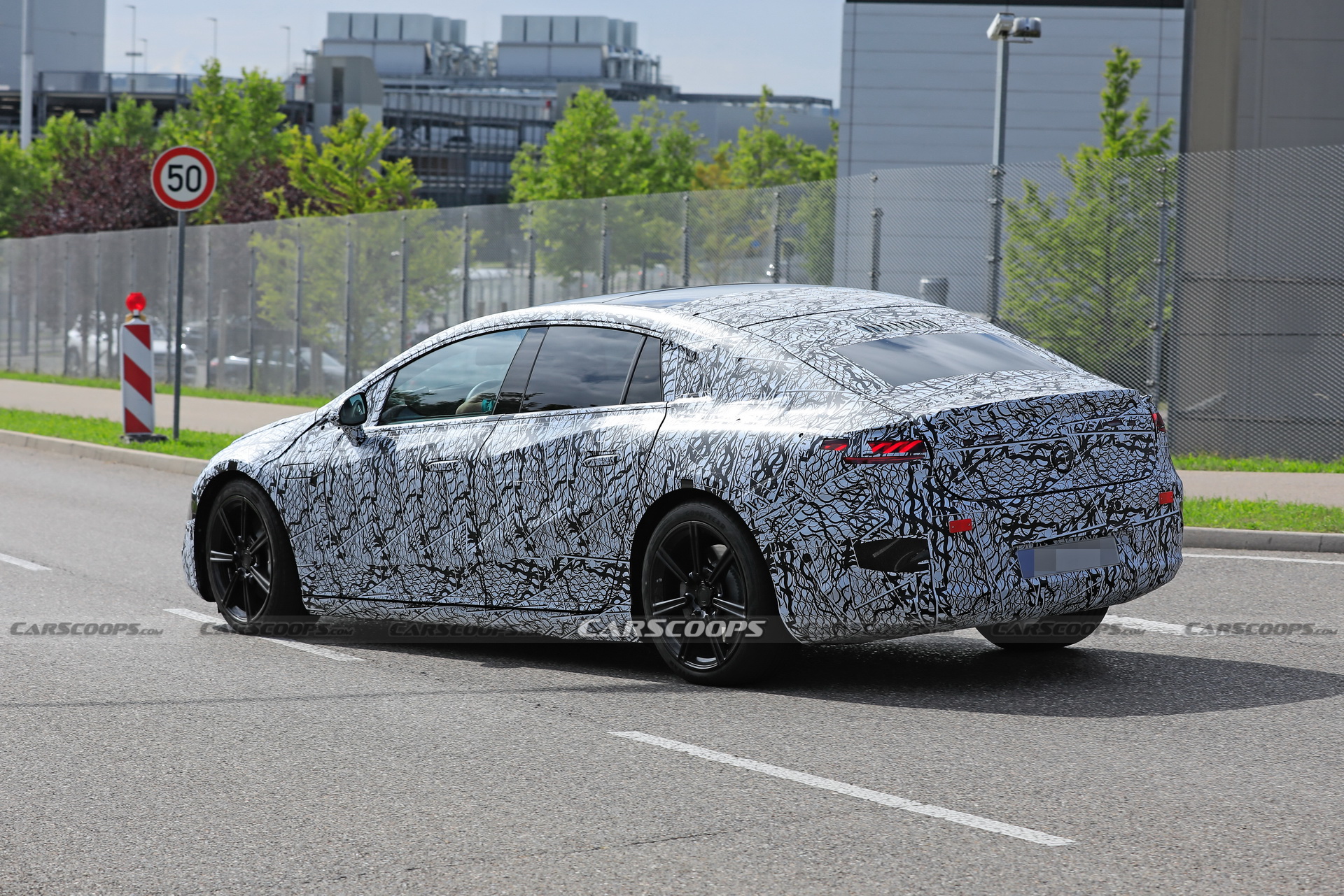2021 Mercedes-Benz EQS Interior Looks Very Similar To The New S-Class