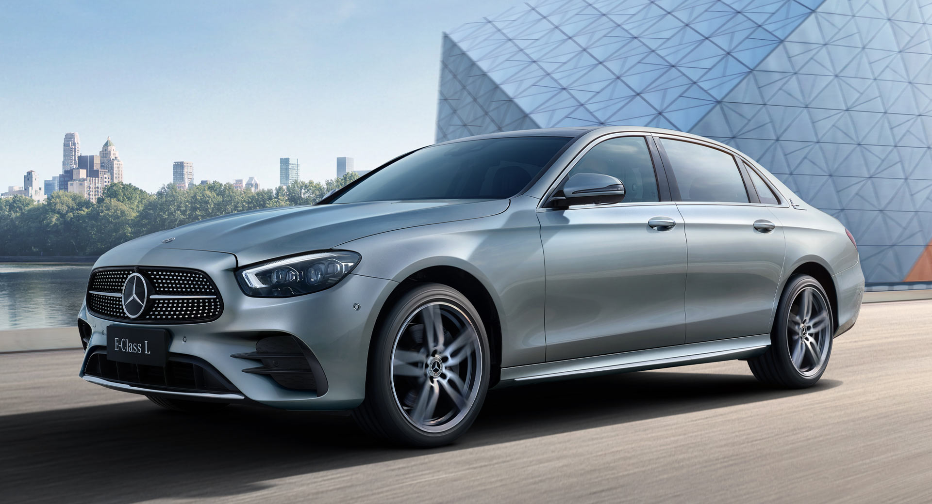 21 Mercedes E Class L Gets Updated Looks And New Tech Carscoops