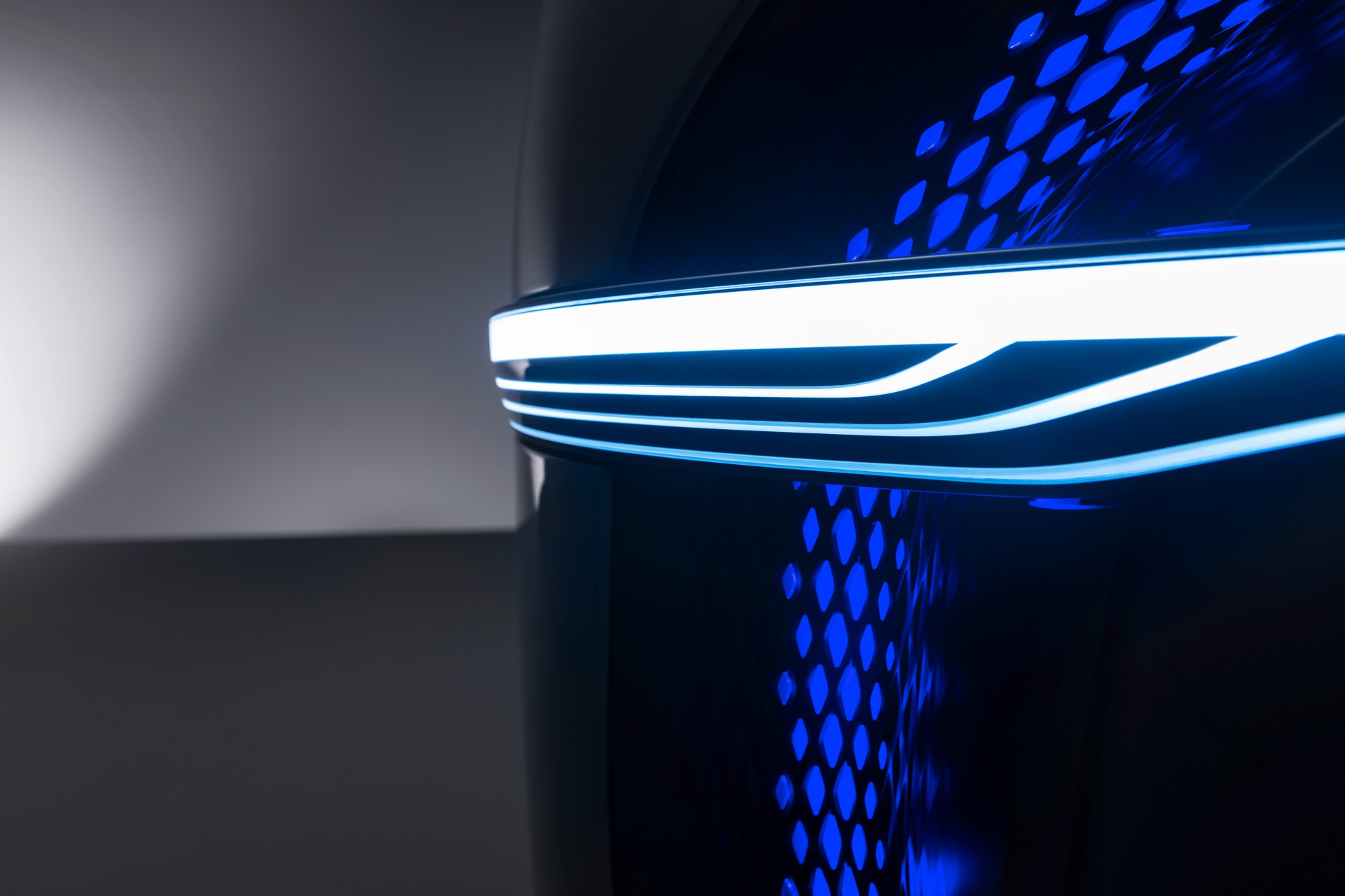 New Mercedes-Benz GenH2 Fuel-Cell Semi Concept Previews Production Model Coming Soon