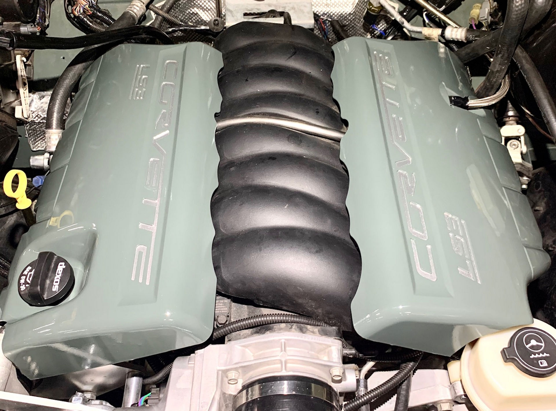 Osprey Unveils Classic Land Rover Defender With A 6.2-Liter V8