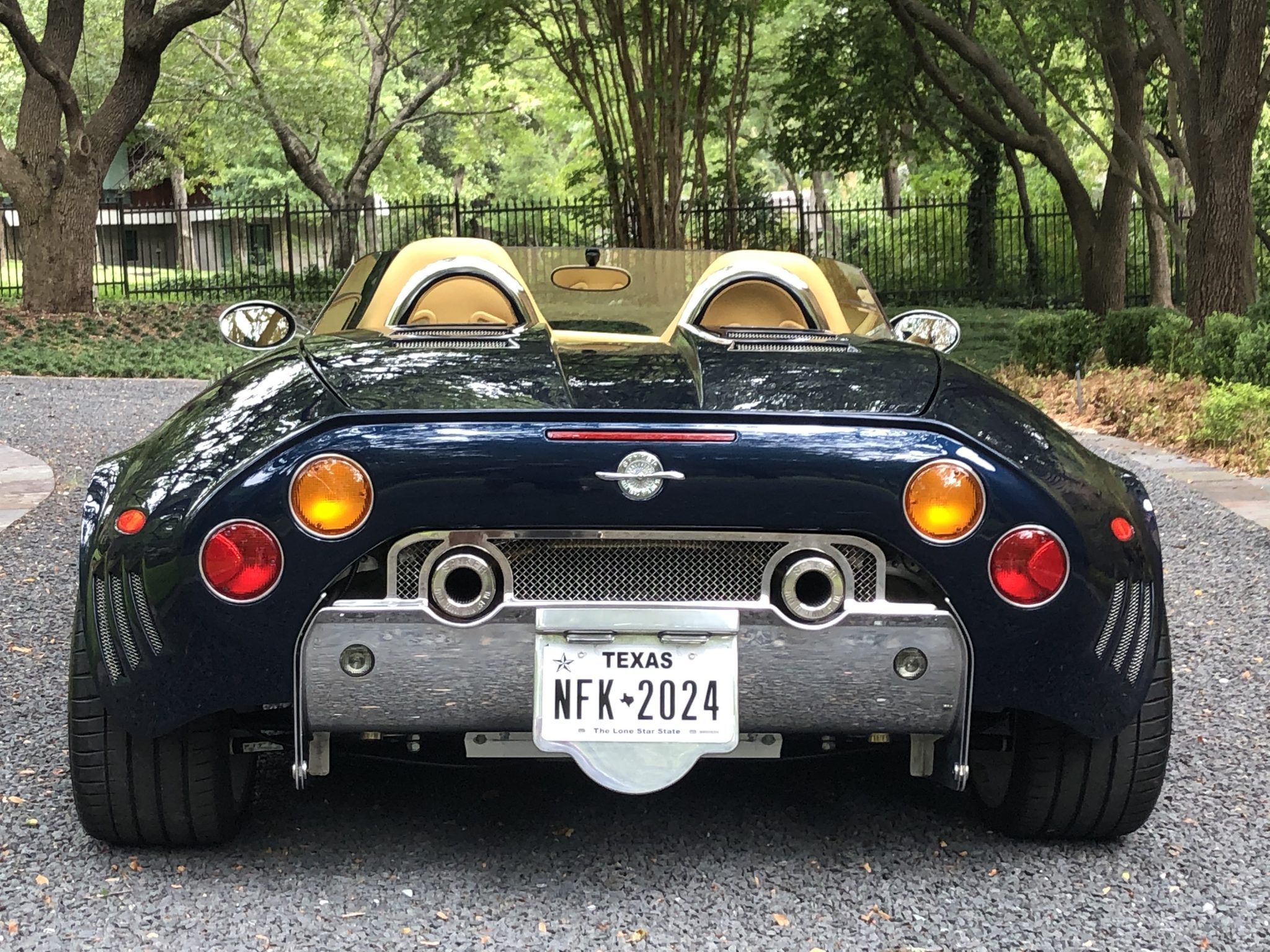 The 2006 Spyker C8 Spyder Is Still A Real Eye-Catcher