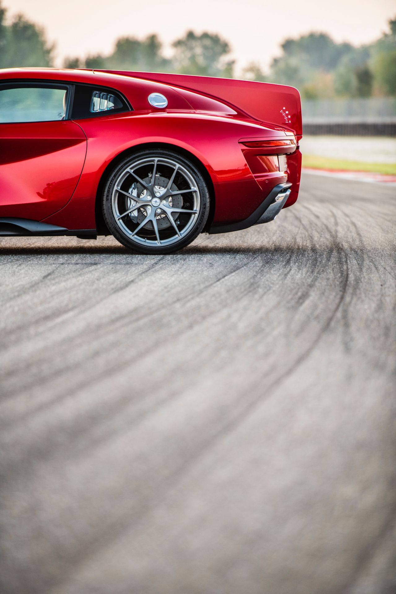 Touring Superleggera’s Aero 3 Is A Ferrari F12 Berlinetta Dressed In A Classic ‘Streamline’ Suit (117 Photos)