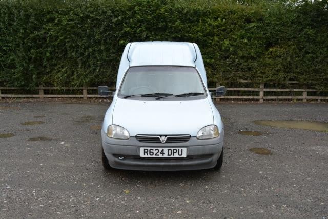 Vauxhall Heritage Is Cleaning House And Auctioning 11 Vehicles