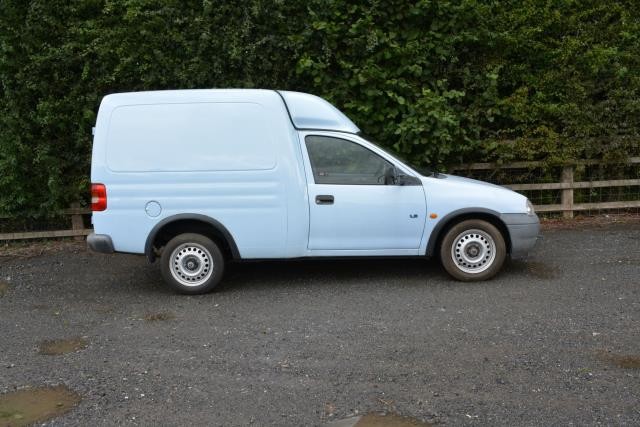 Vauxhall Heritage Is Cleaning House And Auctioning 11 Vehicles