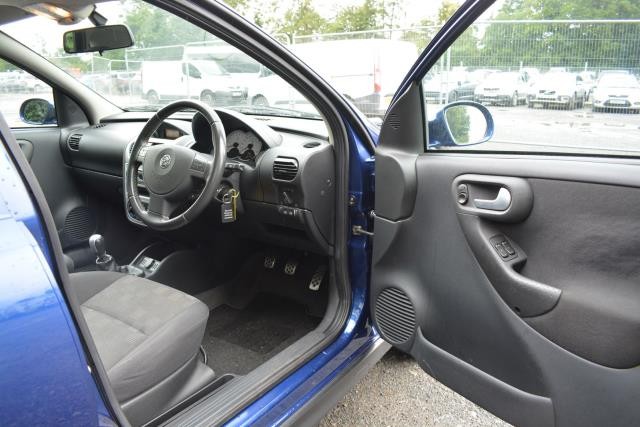 Vauxhall Heritage Is Cleaning House And Auctioning 11 Vehicles