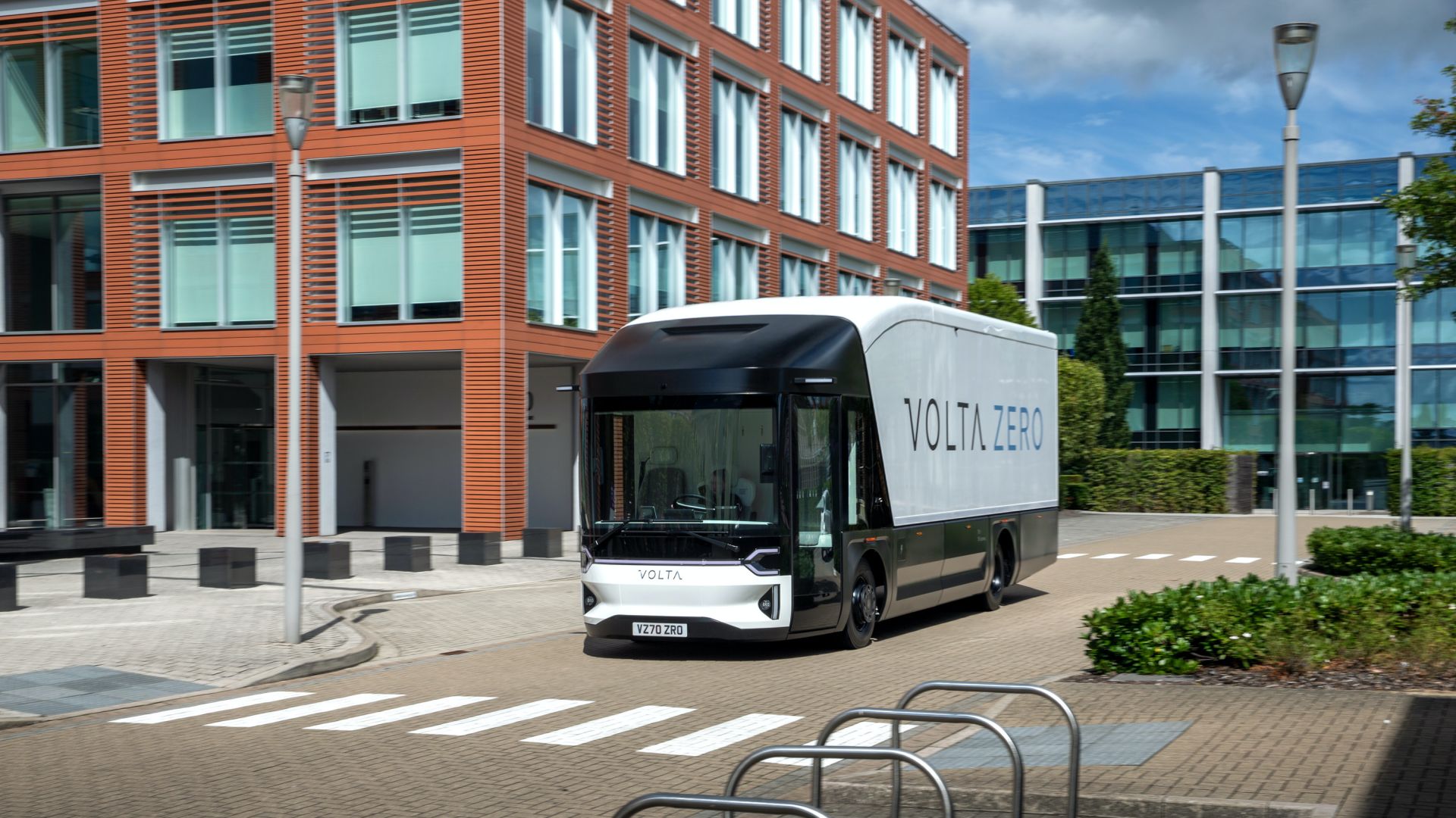 Volta Zero Is A 16-Tonne Electric Truck With A Central Driving Position