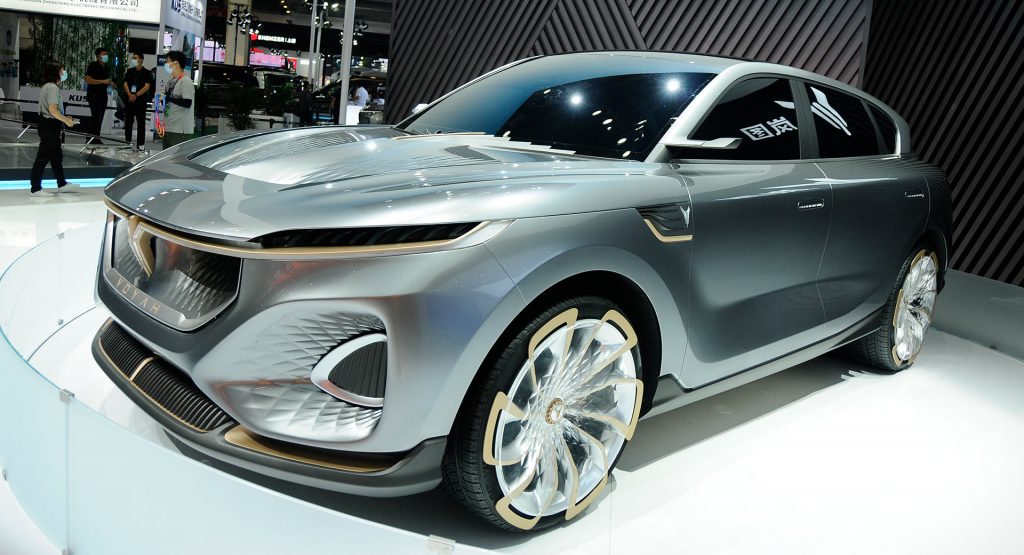  Voyah i-Free Concept Electric SUV Wants Your Attention, Does It Have It?