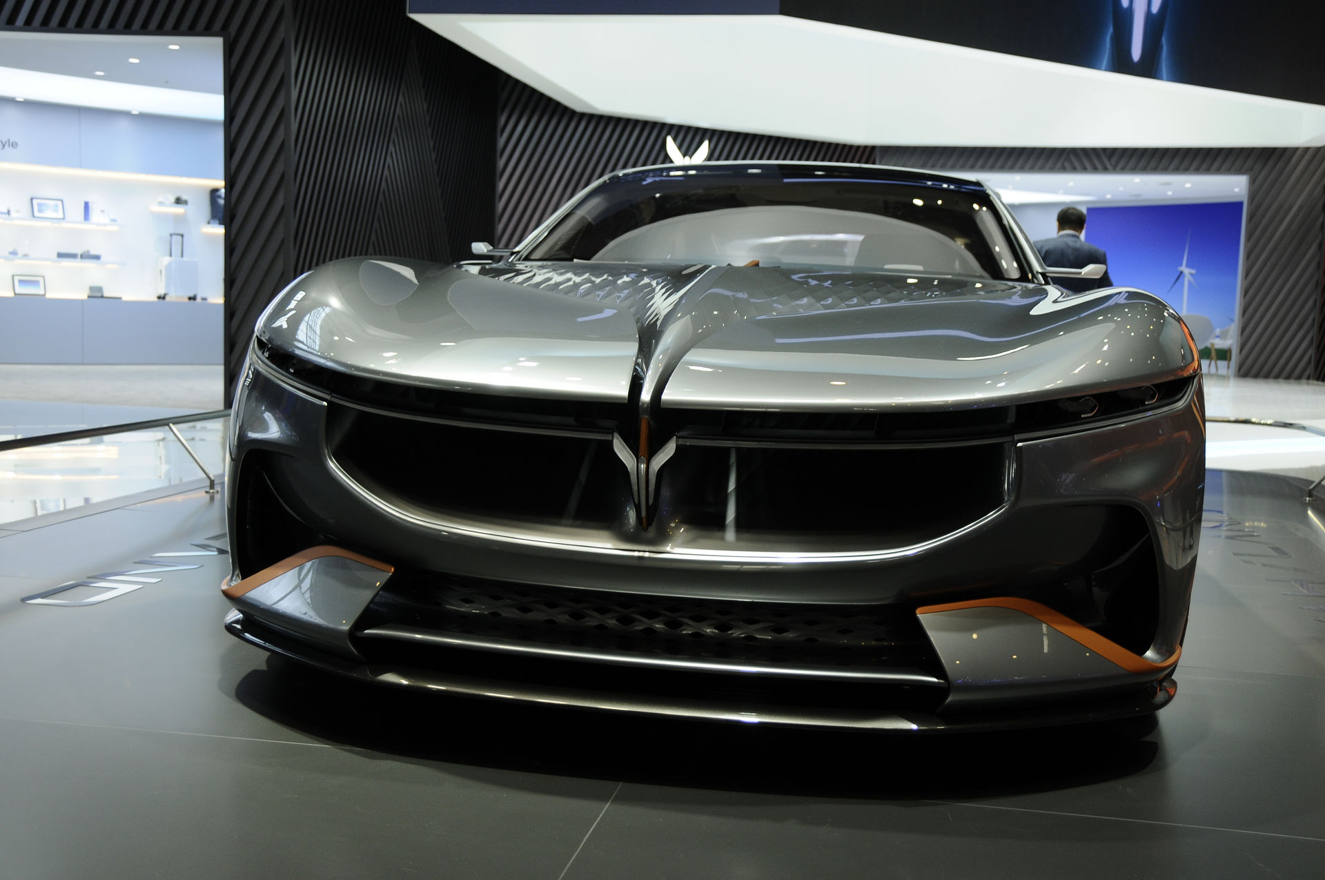 The Voyah i-Land Concept Might Be The Best-Looking Car In Beijing