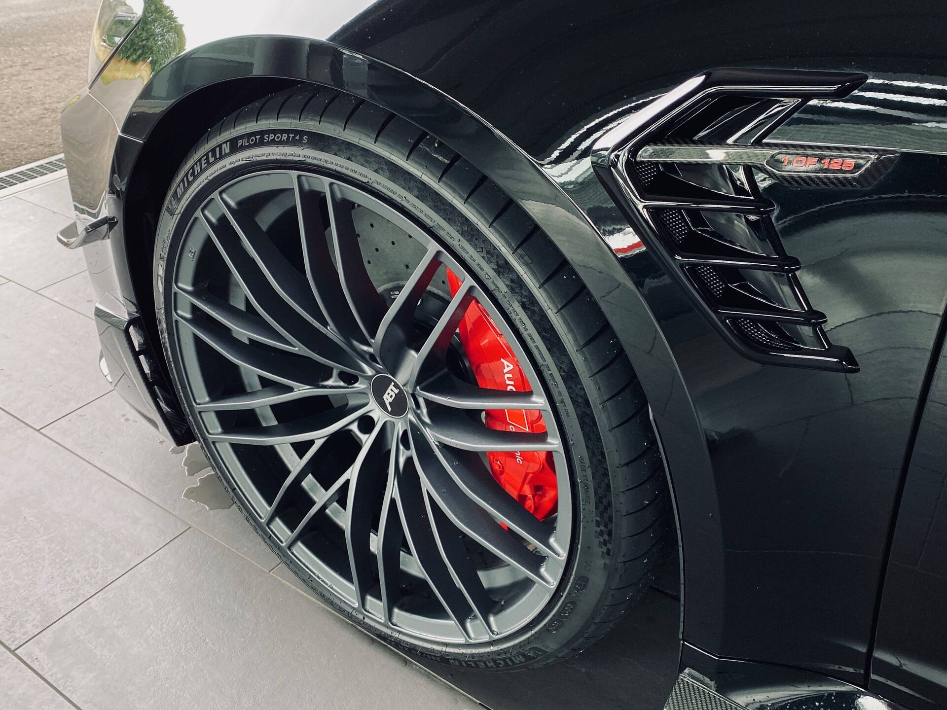 ABT’s 730 HP Audi RS6-R Wagon Is A $276,000 Land-Loving Starship