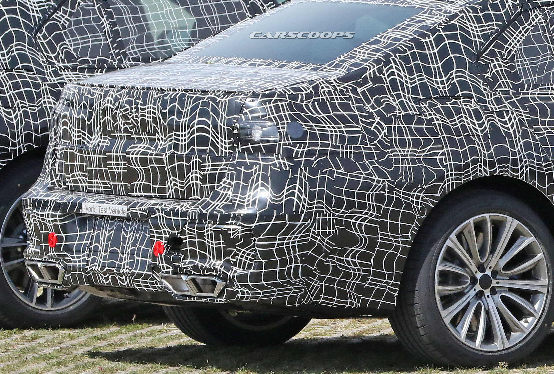 BMW Begins Testing i7 And 2022 7-Series PHEV Prototypes