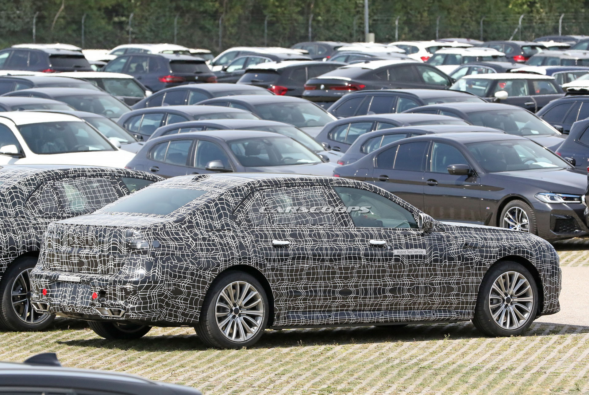 BMW Begins Testing i7 And 2022 7-Series PHEV Prototypes