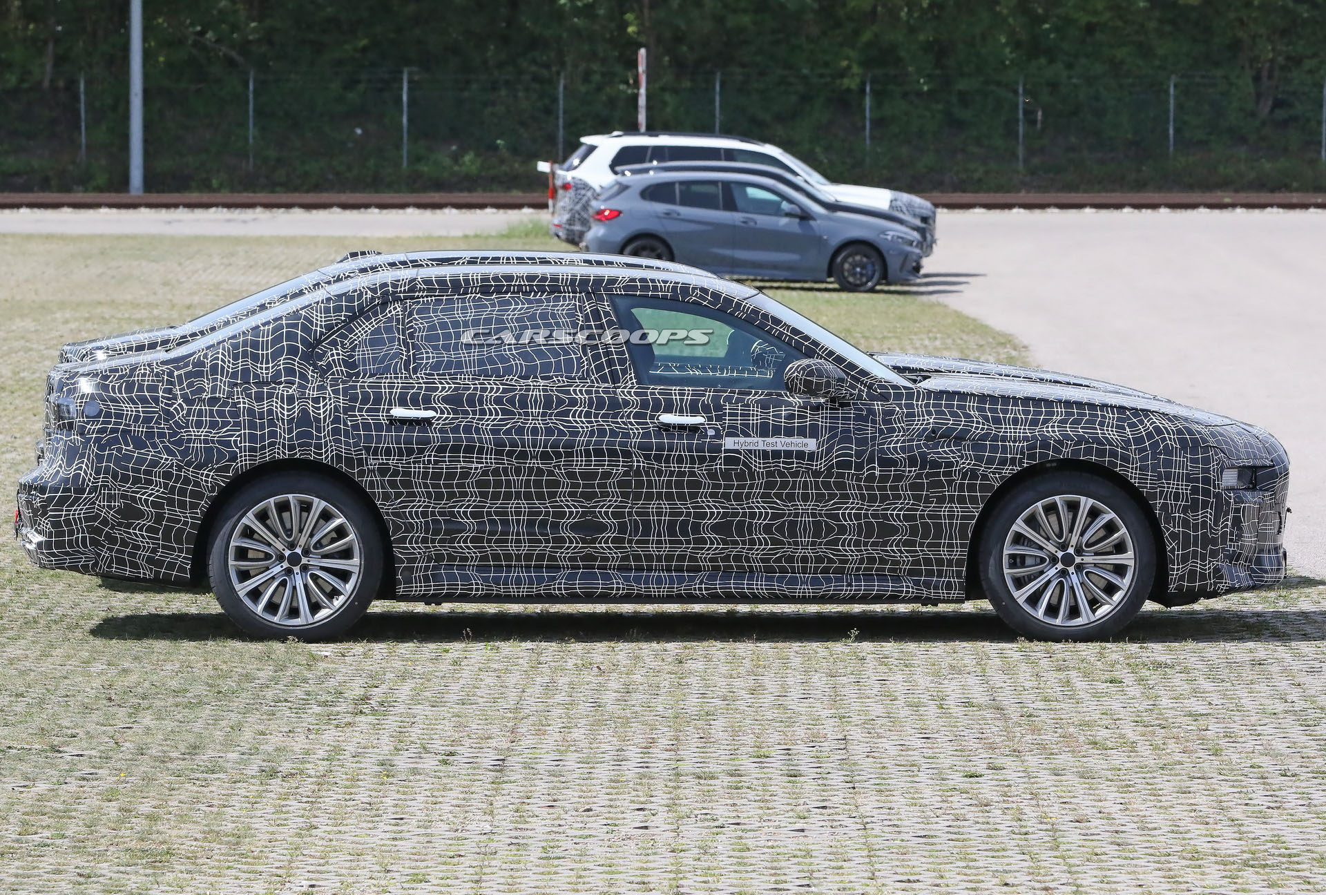 BMW Begins Testing i7 And 2022 7-Series PHEV Prototypes