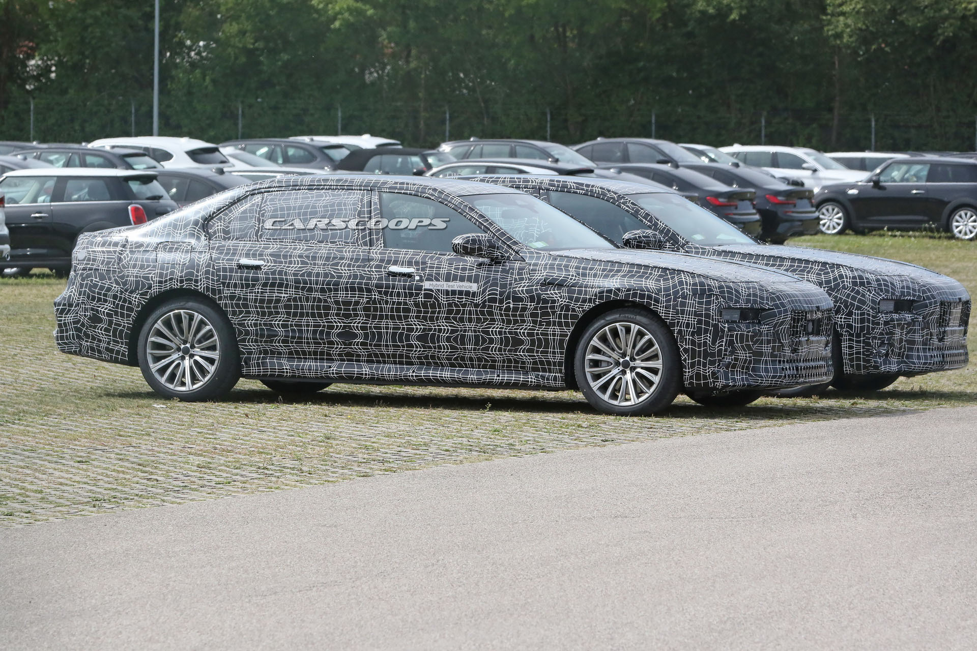 BMW Begins Testing i7 And 2022 7-Series PHEV Prototypes