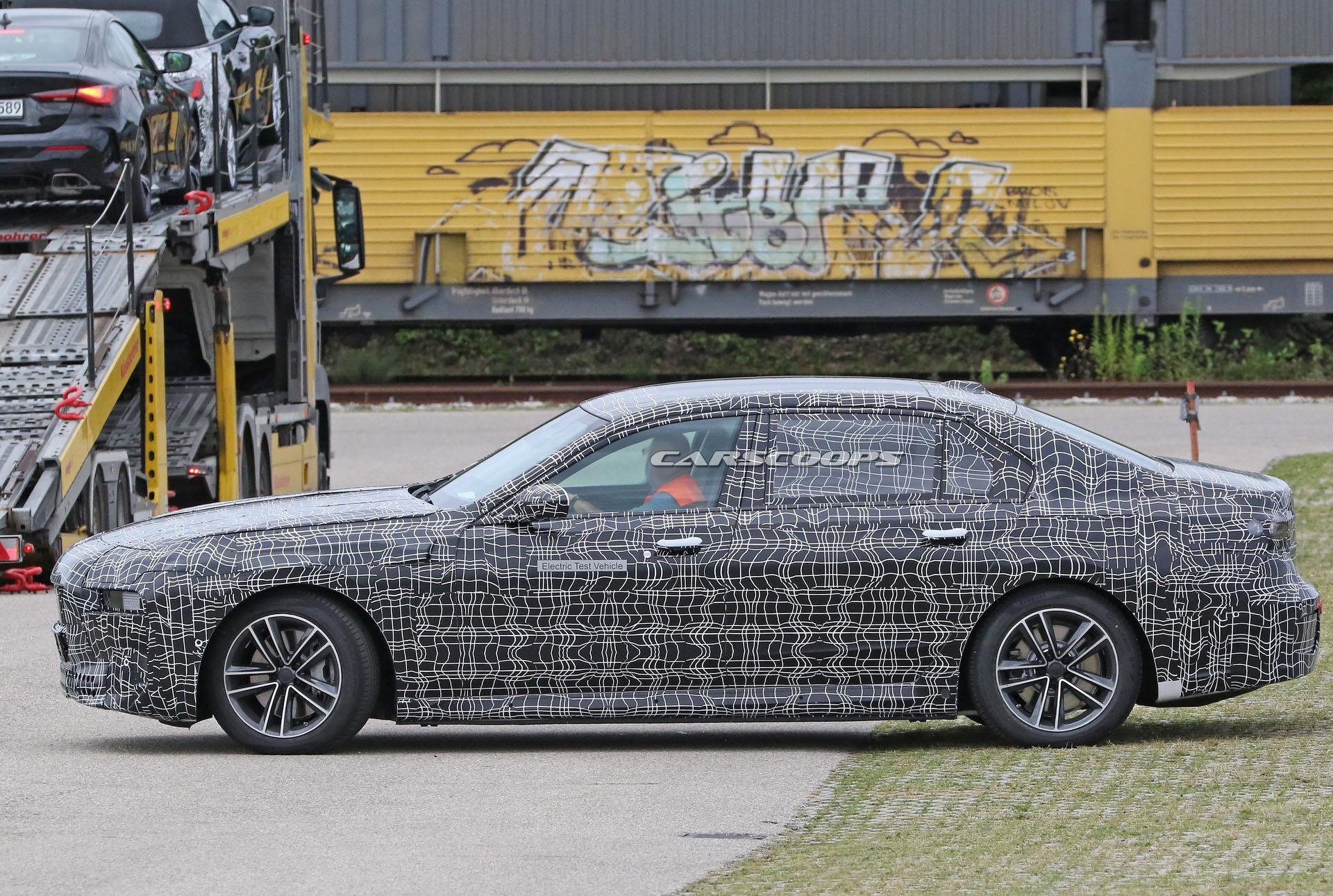 2023 BMW i7 To Have 536 HP And 300+ Mile Range?