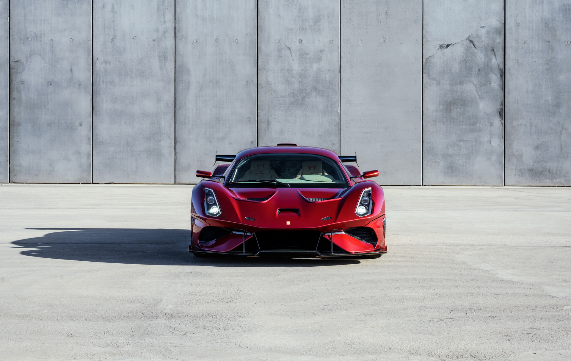 Brabham Unveils 700 HP BT62R Monster And It’s Road Legal