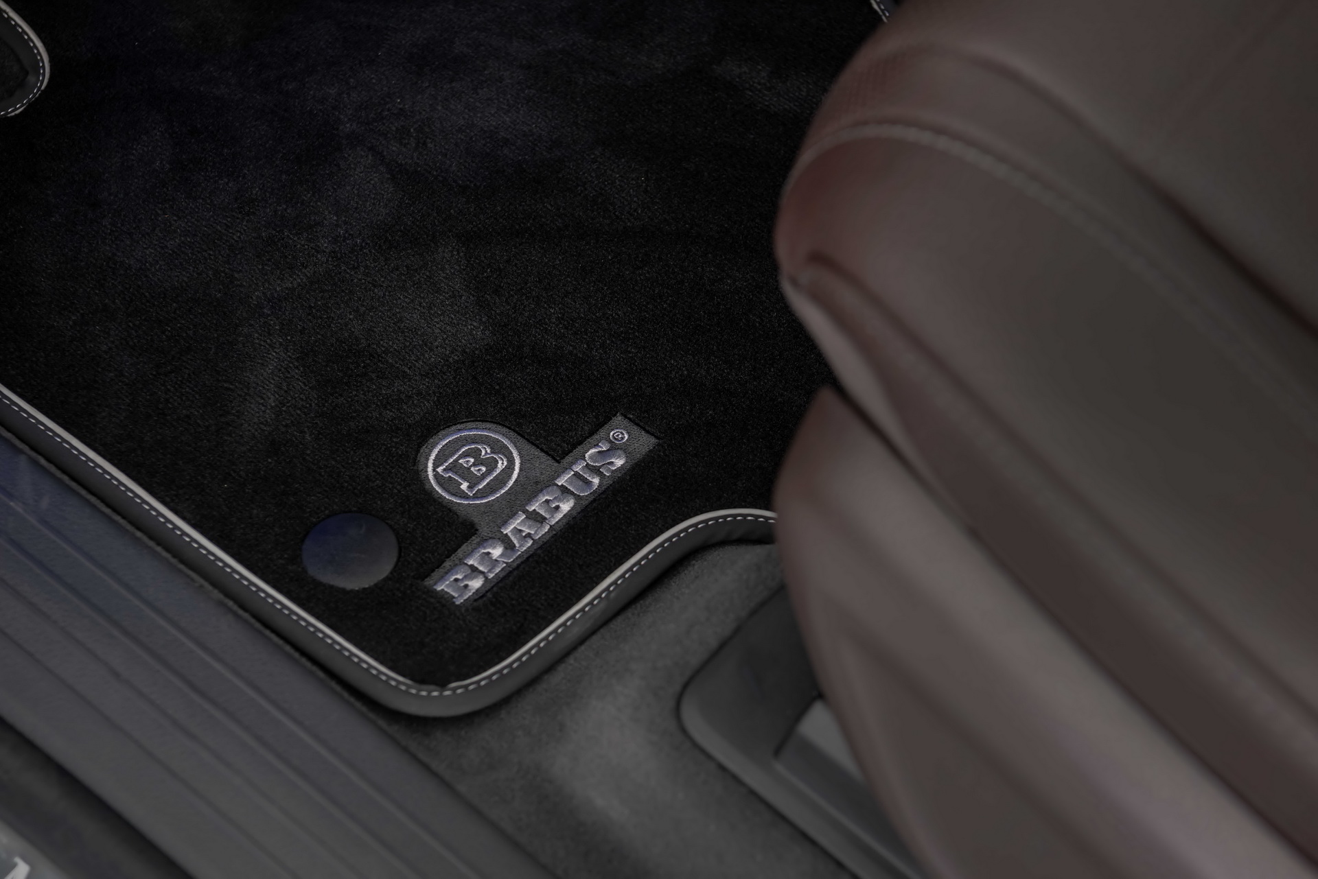 Mercedes-Benz GLE 350 de Gets A Discreet Makeover, Power Boost From Brabus