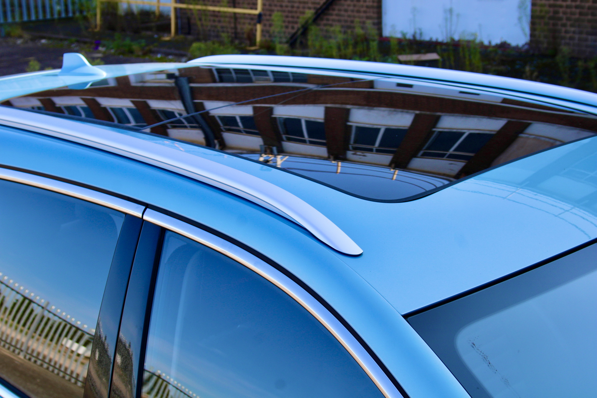 MG Unveils HS Plug-In Hybrid SUV, Priced From £29,995