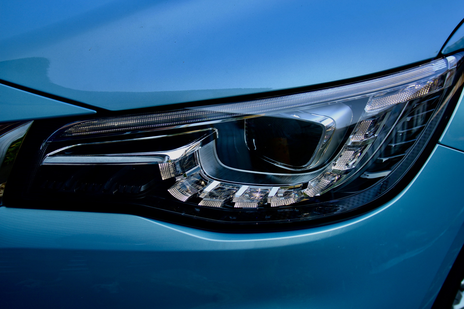 MG Unveils HS Plug-In Hybrid SUV, Priced From £29,995