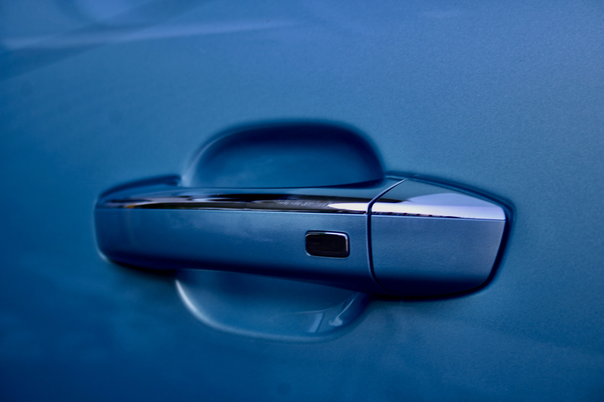 MG Unveils HS Plug-In Hybrid SUV, Priced From £29,995