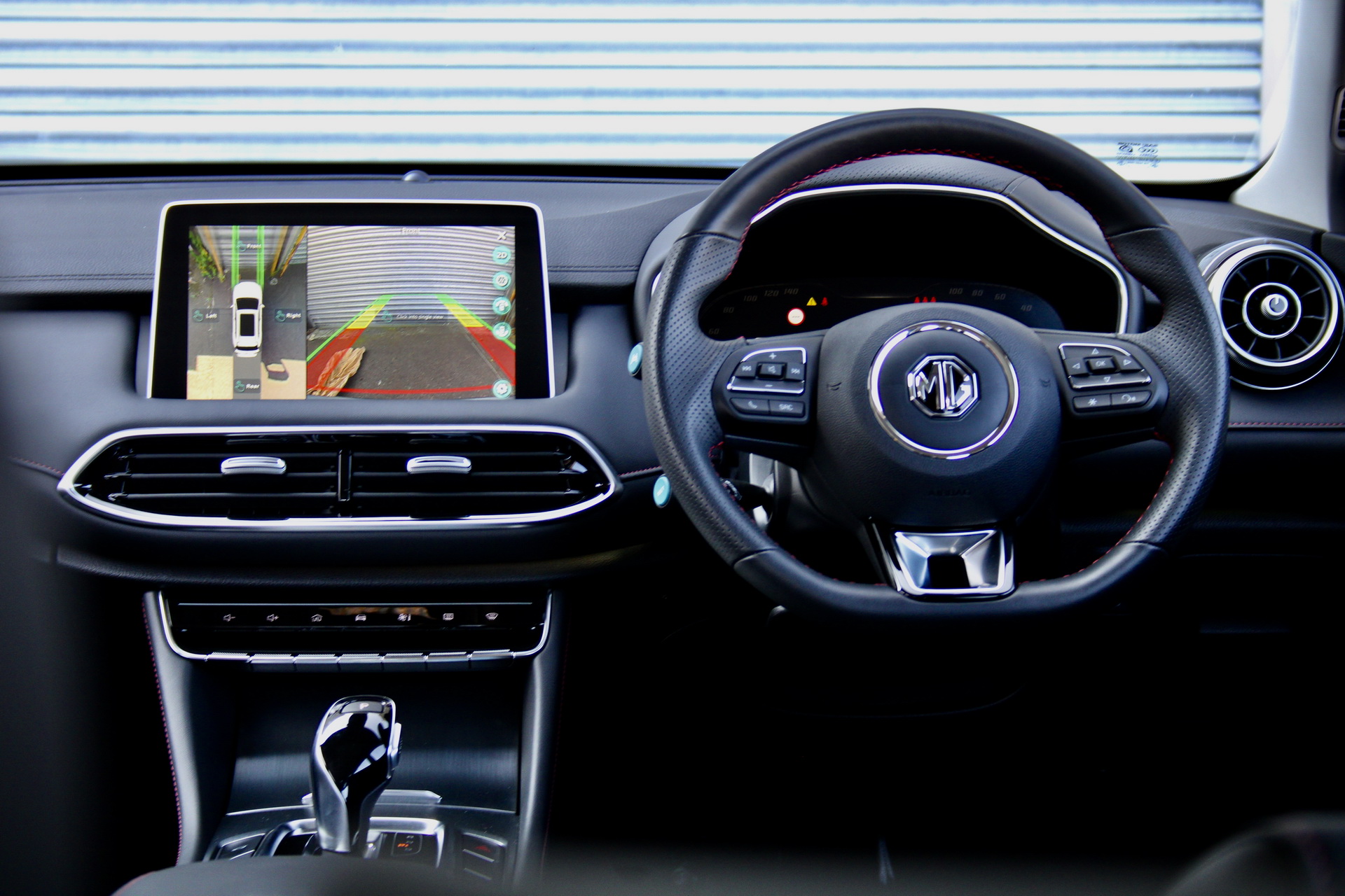 MG Unveils HS Plug-In Hybrid SUV, Priced From £29,995