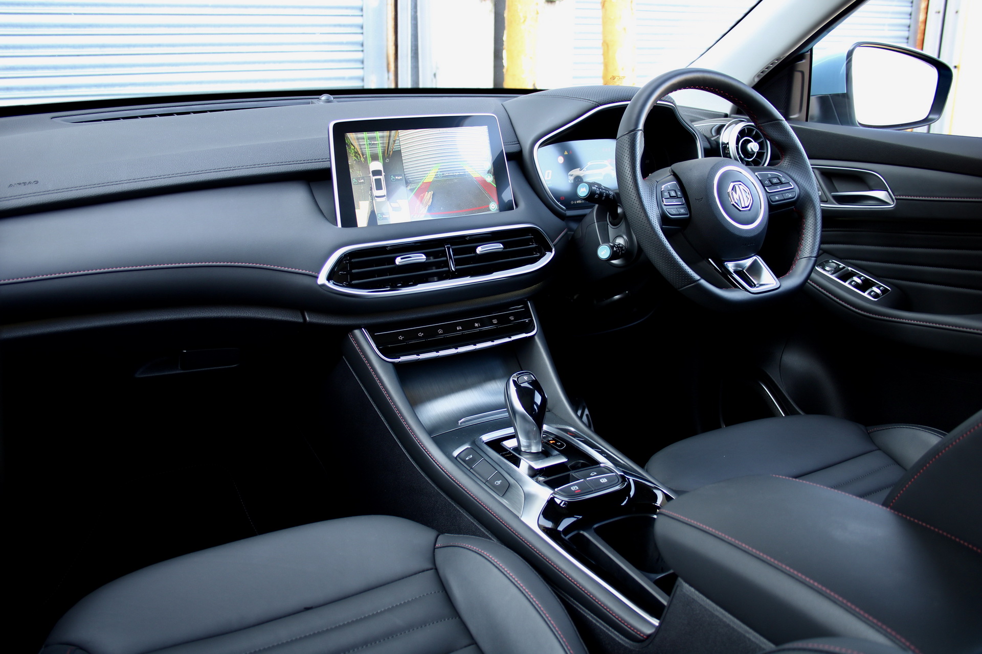 MG Unveils HS Plug-In Hybrid SUV, Priced From £29,995