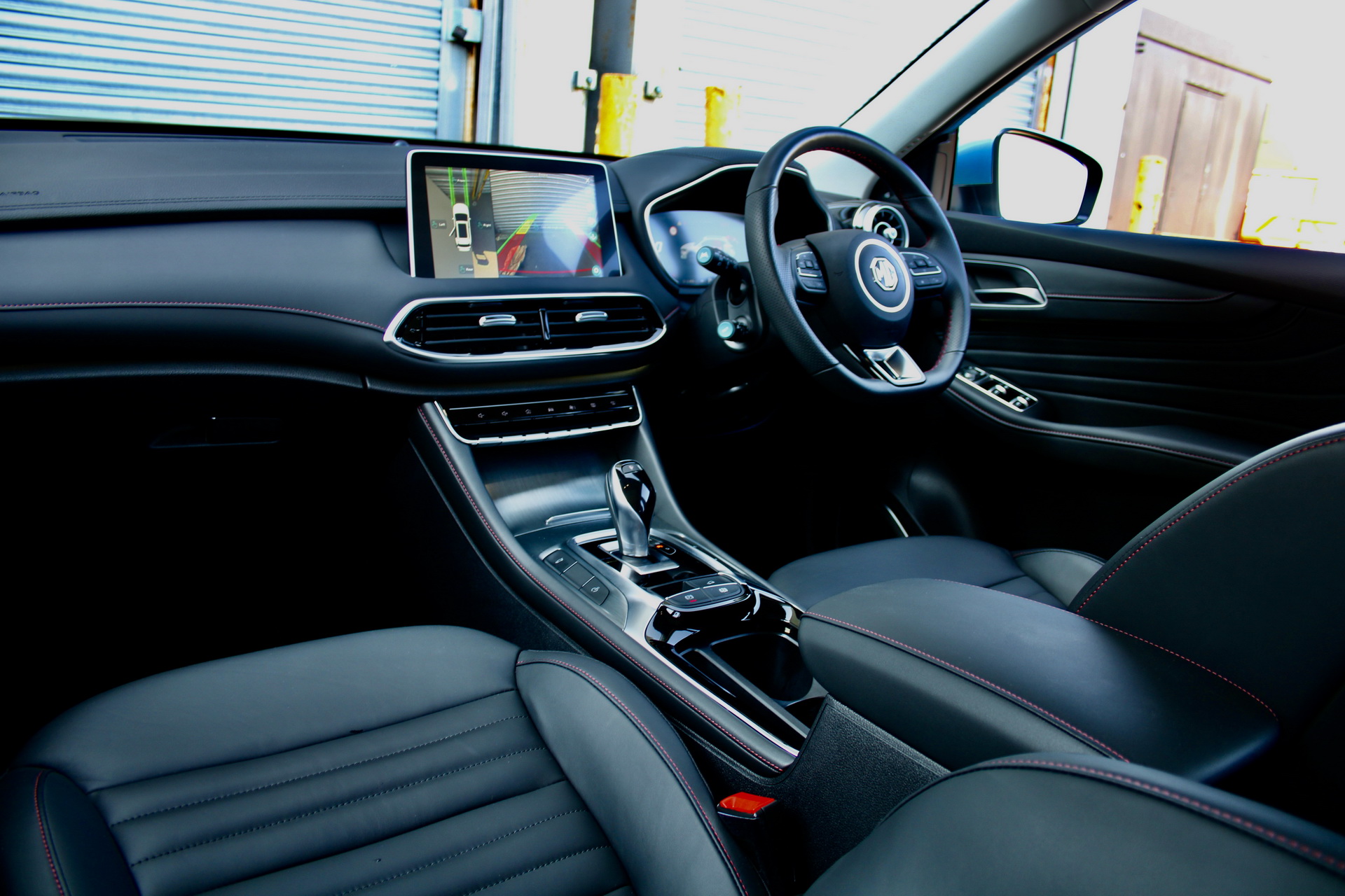 MG Unveils HS Plug-In Hybrid SUV, Priced From £29,995