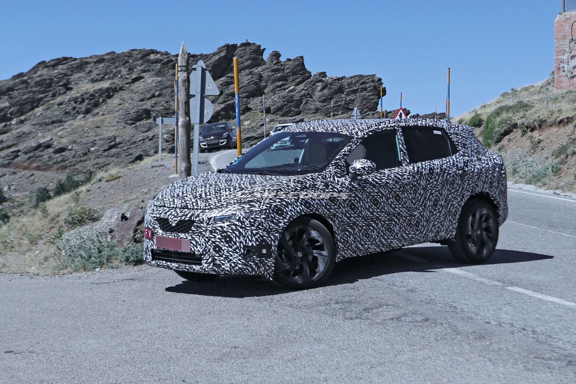 2021 Nissan Qashqai Production Pushed Back To Middle Of Next Year