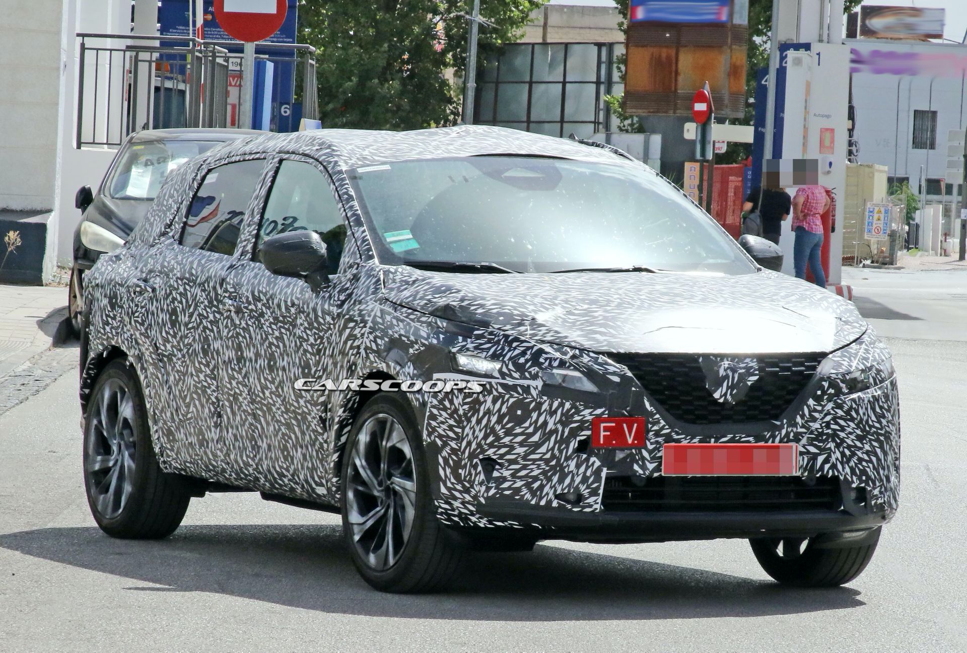 2021 Nissan Qashqai Production Pushed Back To Middle Of Next Year